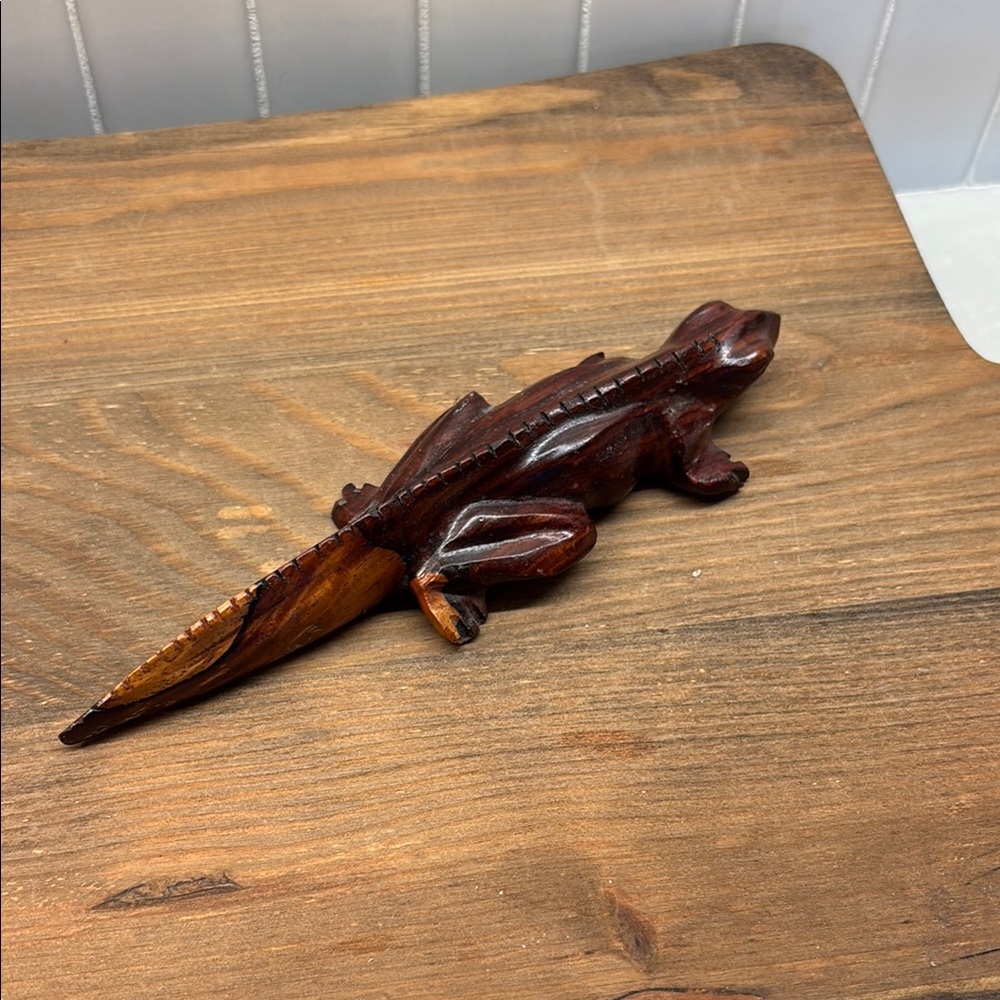 Handcrafted Wooden Lizard